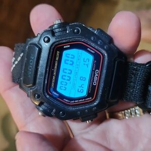 Casio water resistant watch Chronograph 1219 dw-290 200m